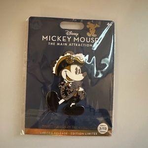 Disney Mickey Main Attraction Pirates of the Caribbean 2/12